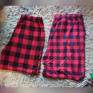 Dearfoams Checkered Red and Black Skirt Set